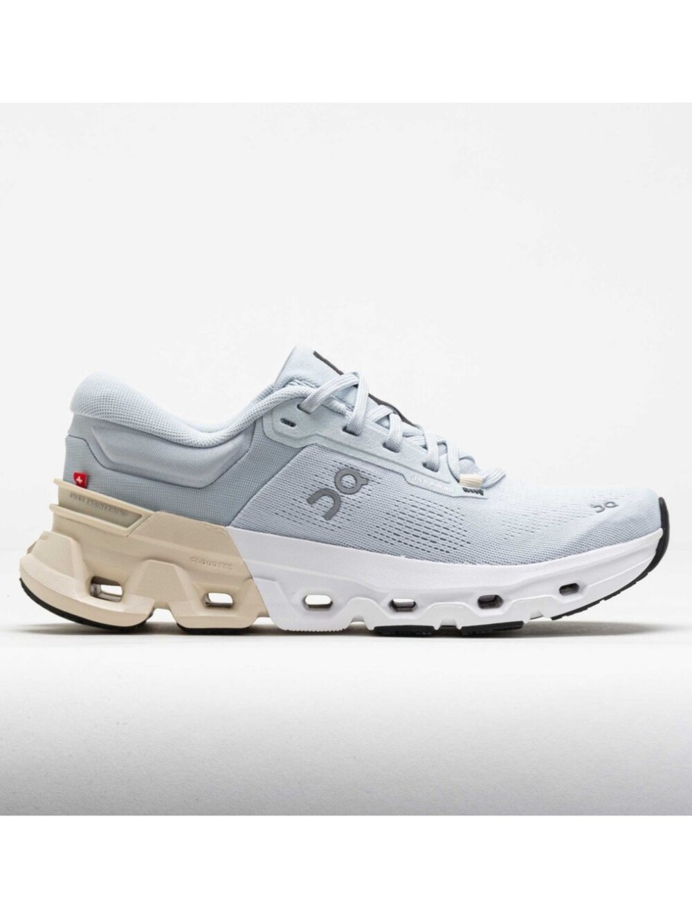 On Running On Cloudflyer 5 Activewear Sneakers in Blue Arctic Cream Size 8.5